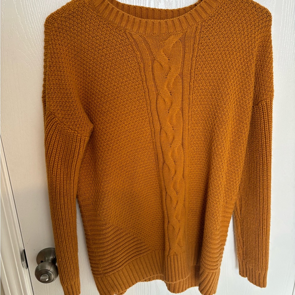 Arizona Jean Company Rust Cable Knit Sweater